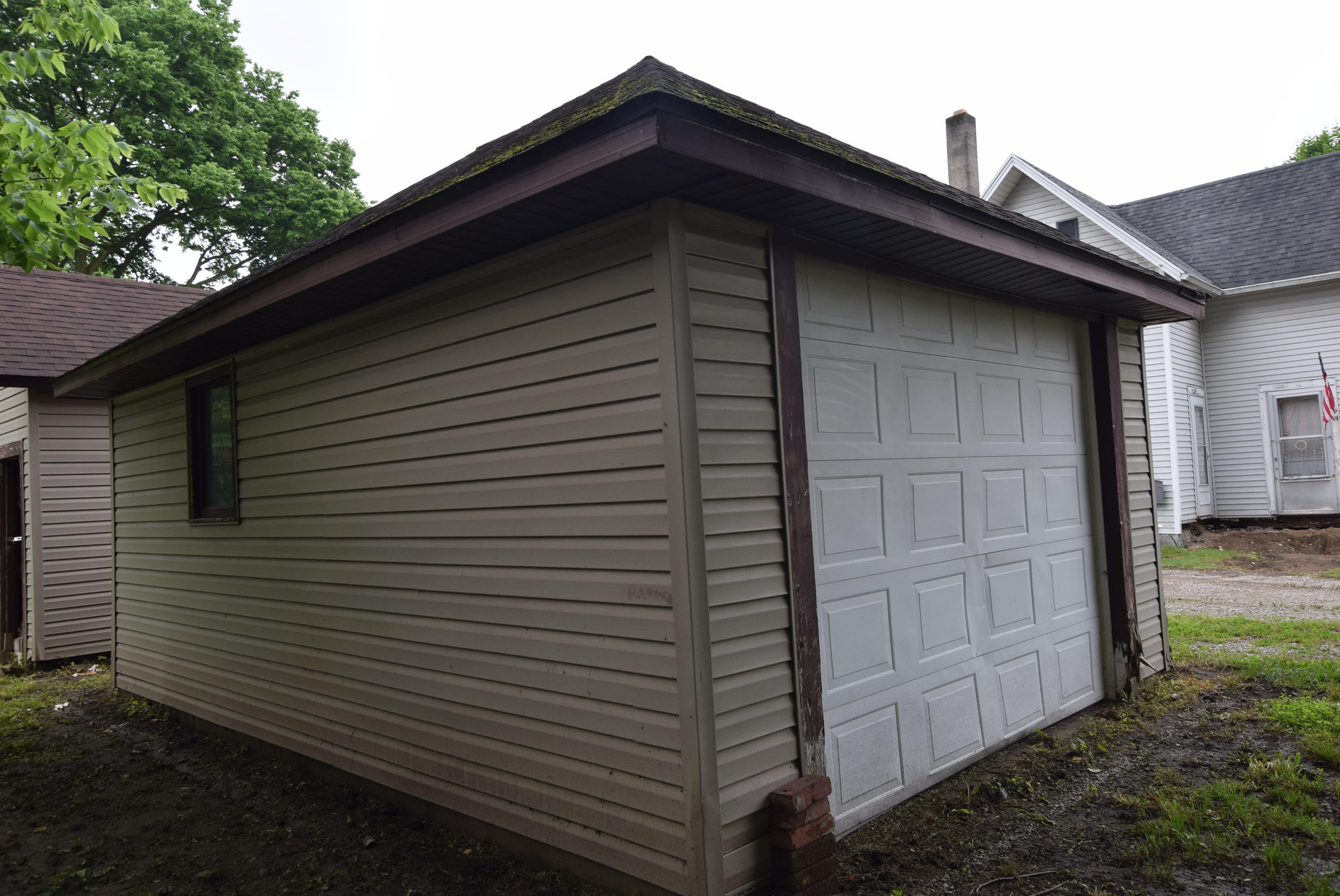 2389 Heck Hill Road, Saint Paris, Ohio 43072