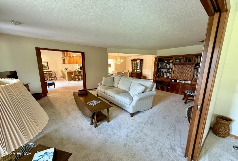 38 La Plas Drive, Findlay, Ohio, 2 Bedrooms Bedrooms, ,2 BathroomsBathrooms,Residential,For Sale,La Plas,307328