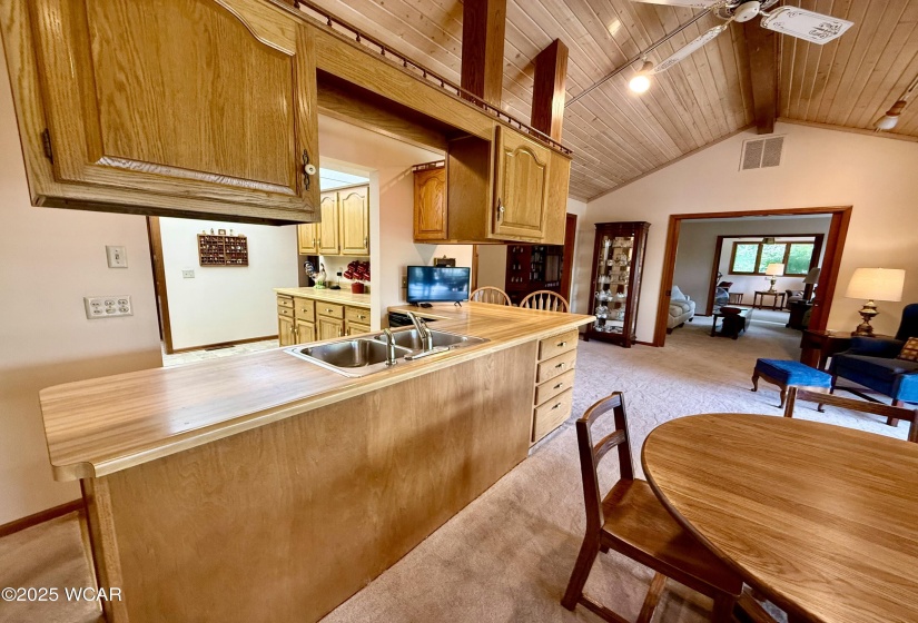 38 La Plas Drive, Findlay, Ohio, 2 Bedrooms Bedrooms, ,2 BathroomsBathrooms,Residential,For Sale,La Plas,307328