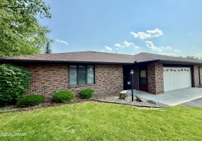 38 La Plas Drive, Findlay, Ohio, 2 Bedrooms Bedrooms, ,2 BathroomsBathrooms,Residential,For Sale,La Plas,307328