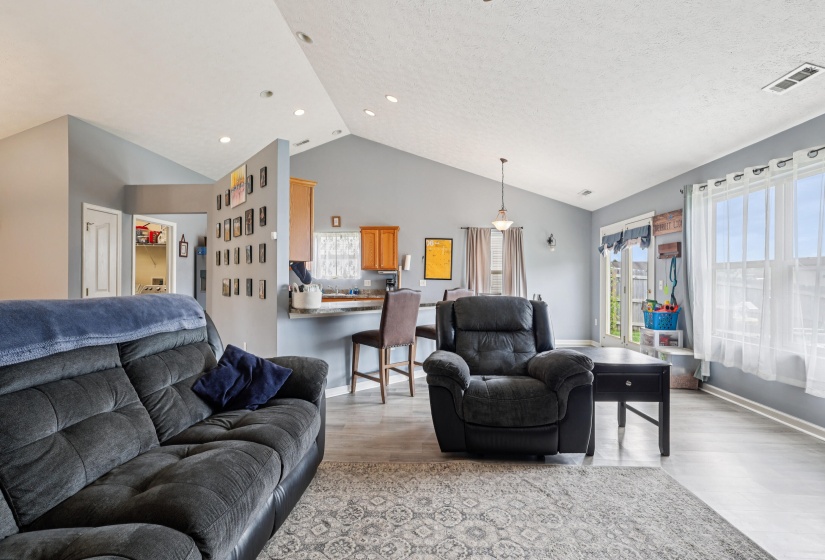 12-print-Belmont Pl-1006-012