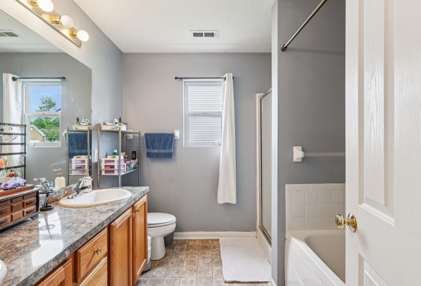 34-print-Belmont Pl-1006-034