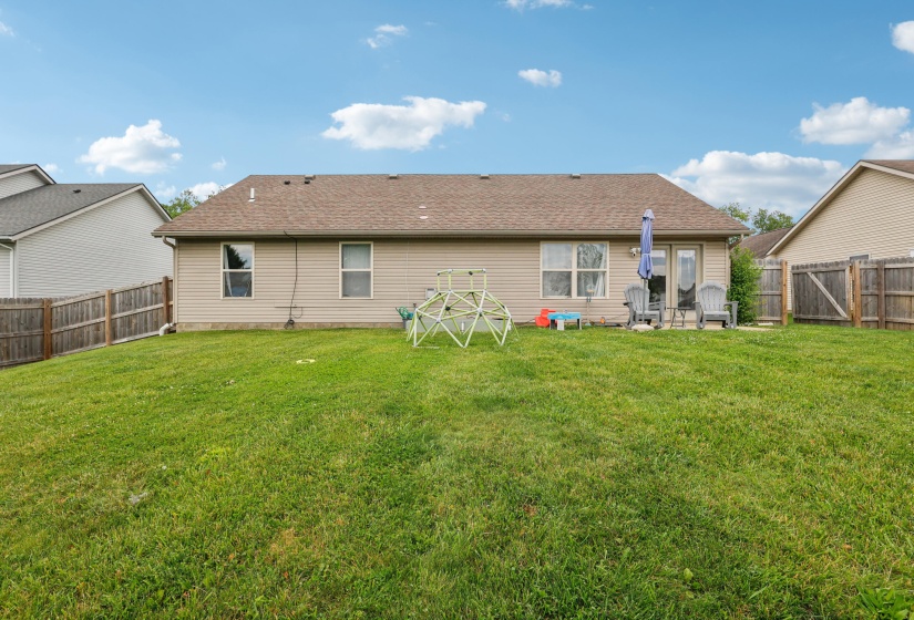 40-print-Belmont Pl-1006-040