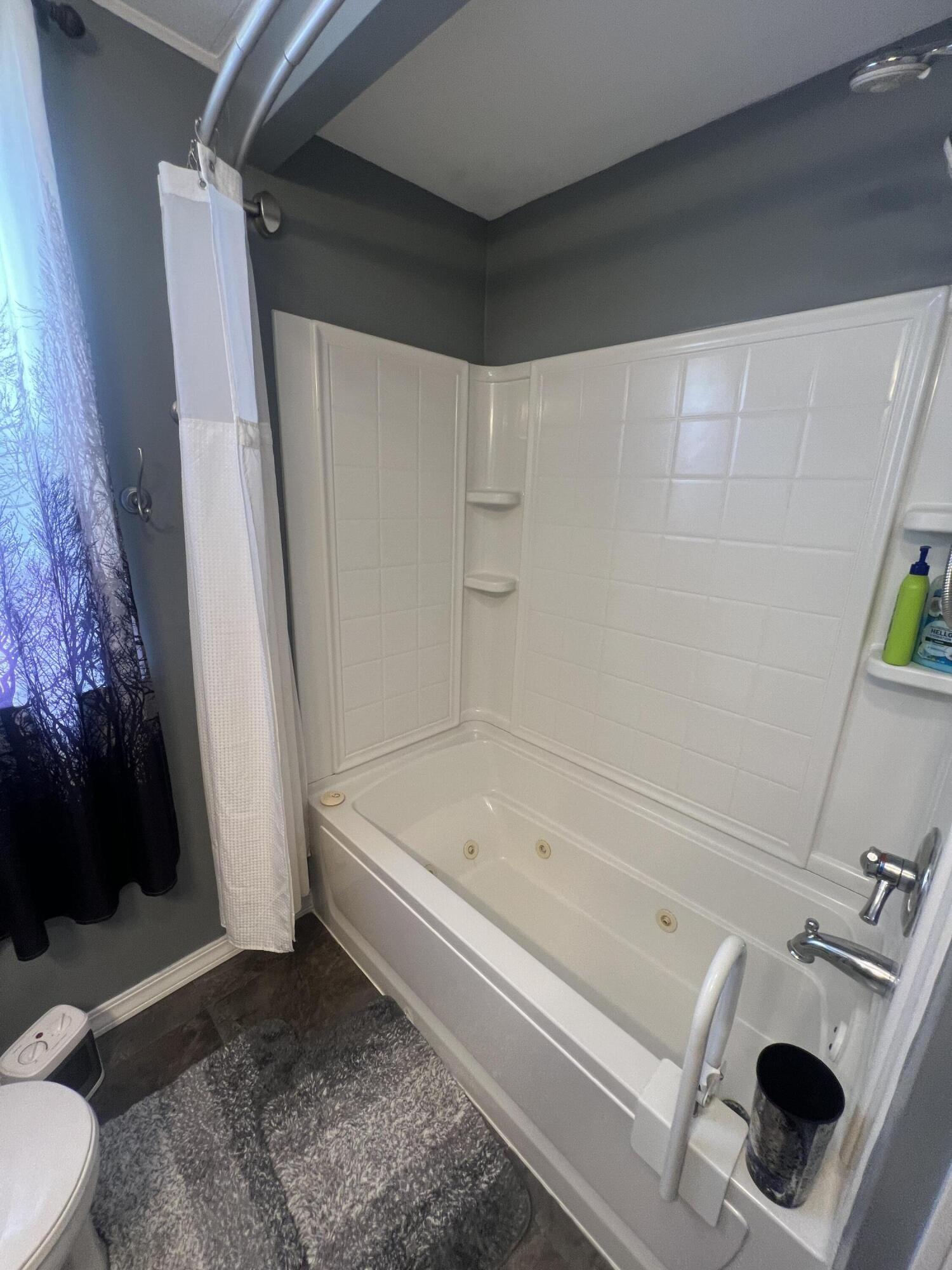 16527 Kettlersville Road, Kettlersville, Ohio 45336