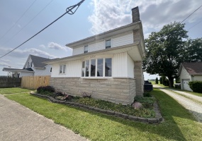 16527 Kettlersville Road, Kettlersville, Ohio 45336, 4 Bedrooms Bedrooms, ,2 BathroomsBathrooms,Residential,For Sale,Kettlersville,1039249