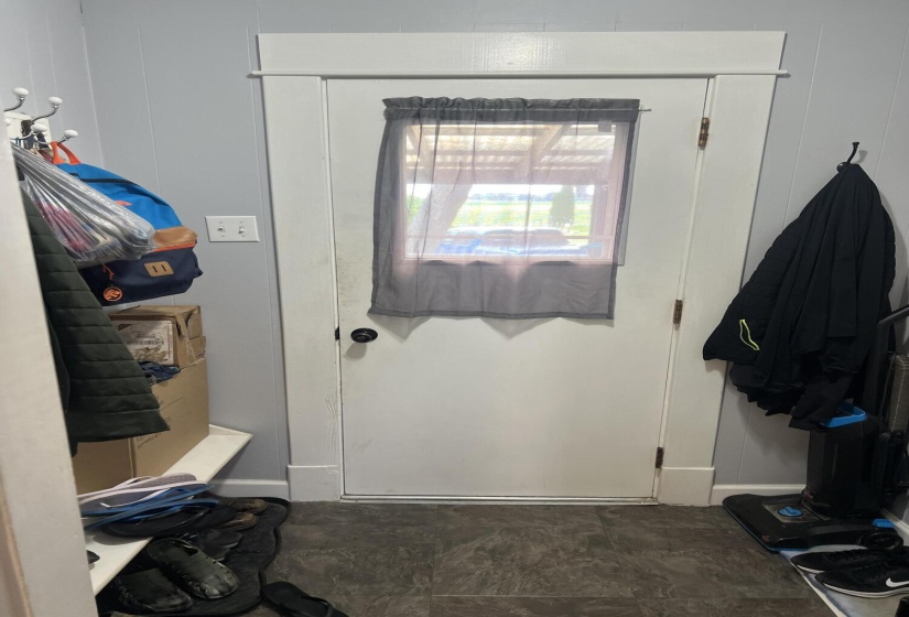 Rear Entry/Mud Room