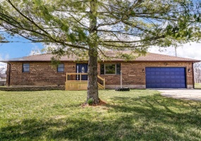 3040 Rebert Pike, Springfield, Ohio 45502, 3 Bedrooms Bedrooms, ,2 BathroomsBathrooms,Residential,For Sale,Rebert,1037638