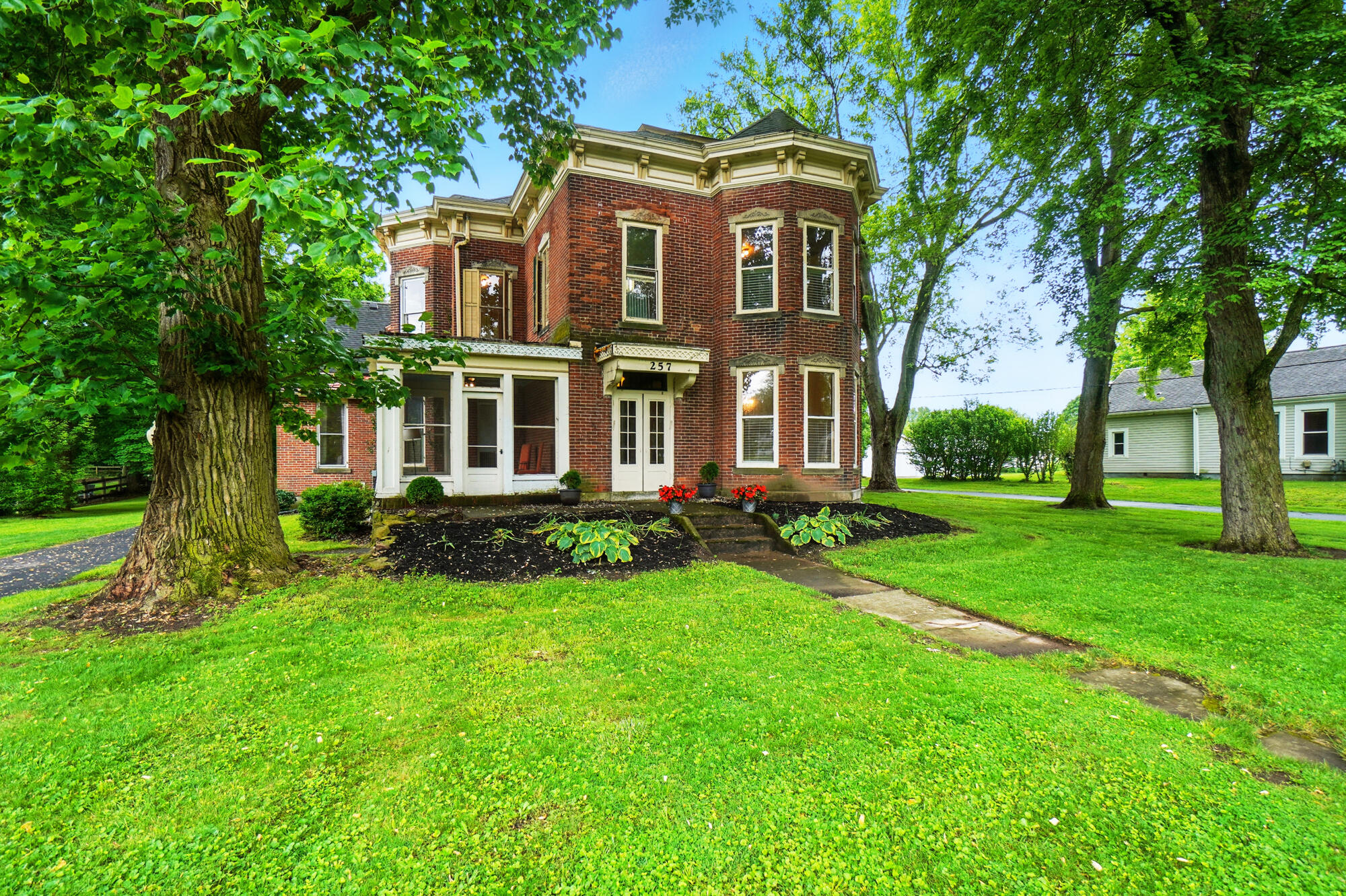 257 Sandusky Street, Mechanicsburg, Ohio 43044
