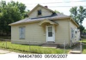 403 1st Street, Piqua, Ohio 45356, 2 Bedrooms Bedrooms, ,1 BathroomBathrooms,Residential,For Sale,1st,1039251