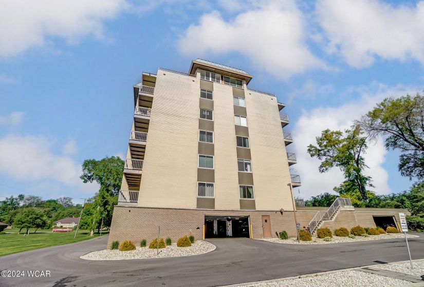 1755 Shawnee Road, Lima, Ohio, 2 Bedrooms Bedrooms, ,2 BathroomsBathrooms,Residential,For Sale,Shawnee,303941