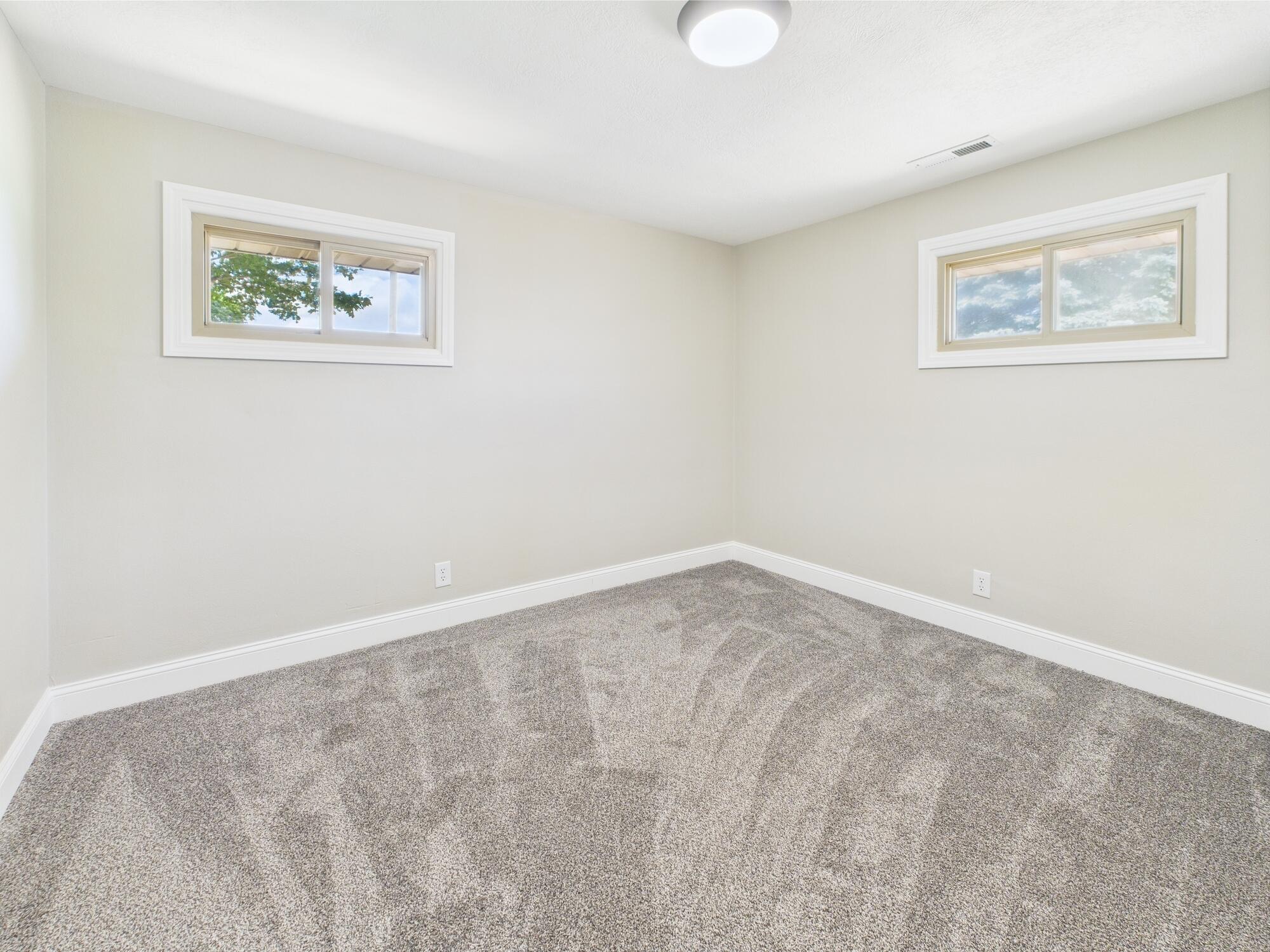 1430 Union City Pike, Winchester, Indiana 47394
