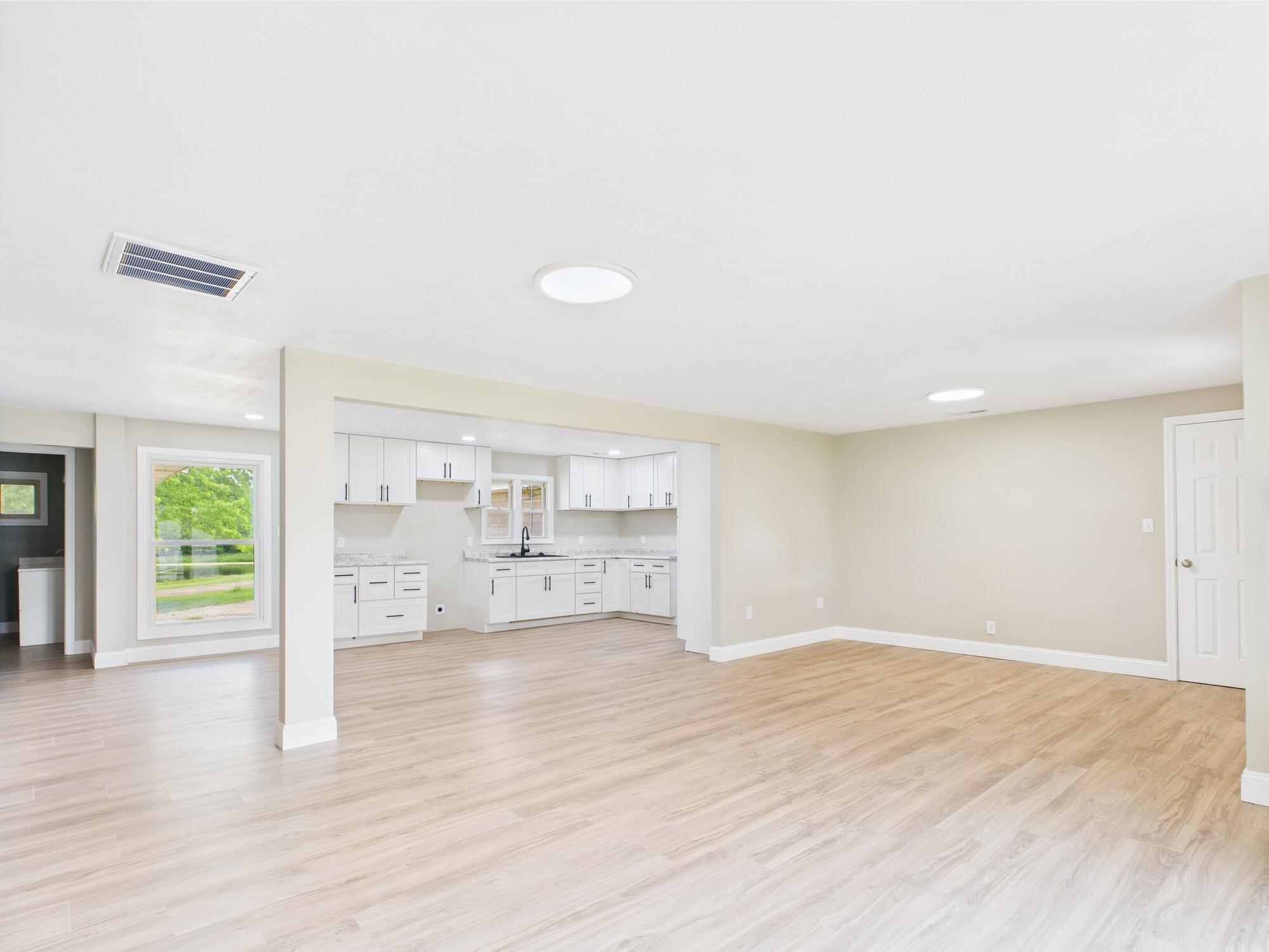 1430 Union City Pike, Winchester, Indiana 47394