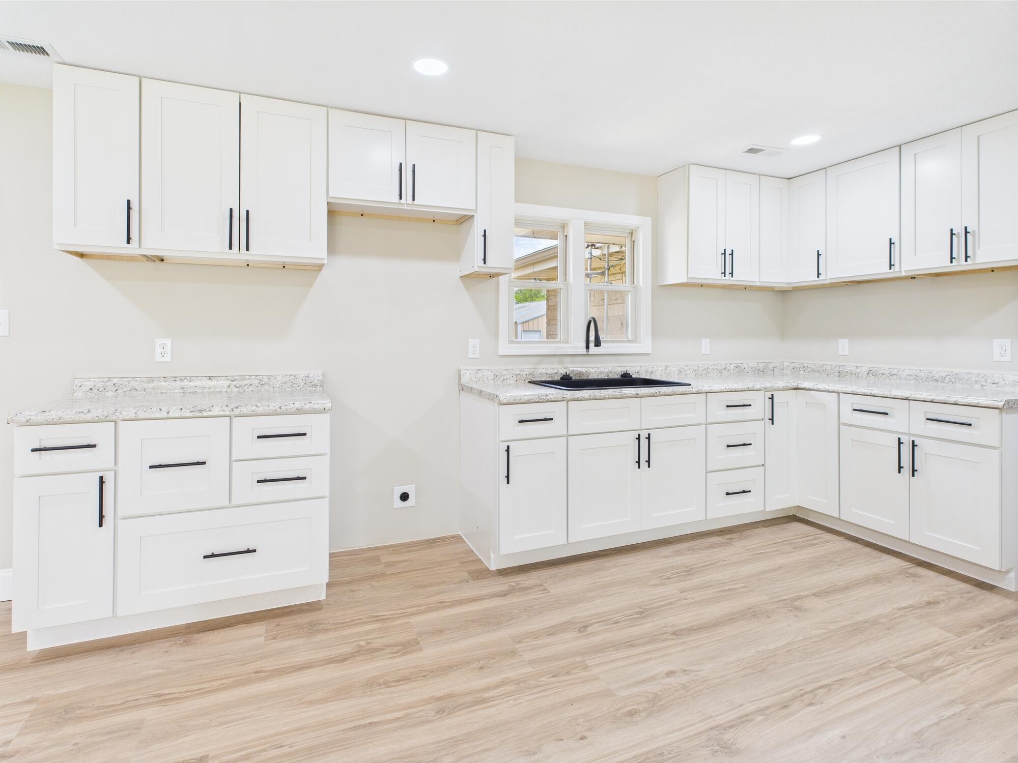 1430 Union City Pike, Winchester, Indiana 47394