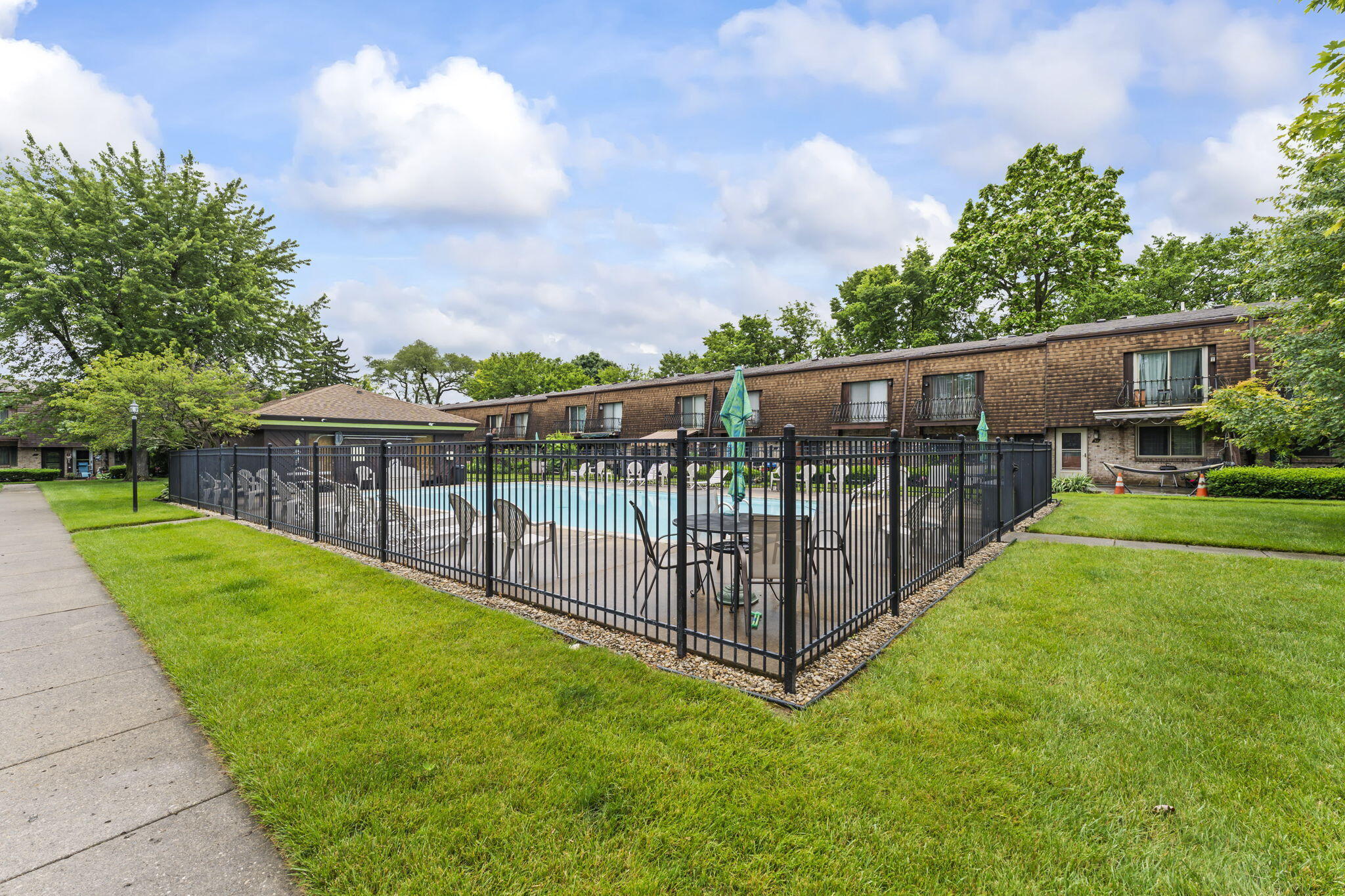 7815 Main, Dayton, Ohio 45415