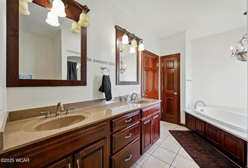 3901 Willow Oak Trail, Lima, Ohio, 3 Bedrooms Bedrooms, ,2 BathroomsBathrooms,Residential,For Sale,Willow Oak,307297