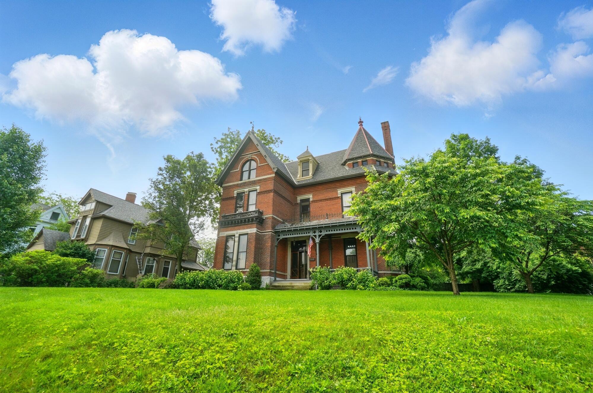 307 Auglaize Street, Wapakoneta, Ohio 45895