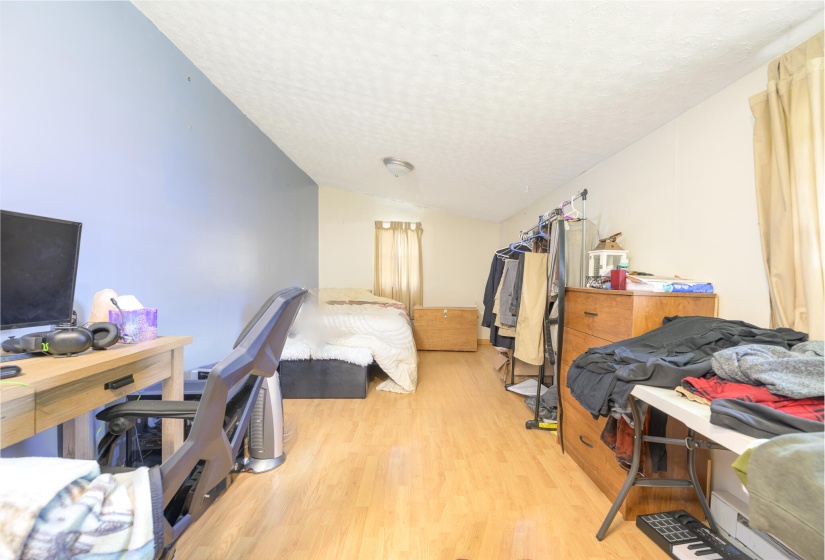 126 Holly Lane-12