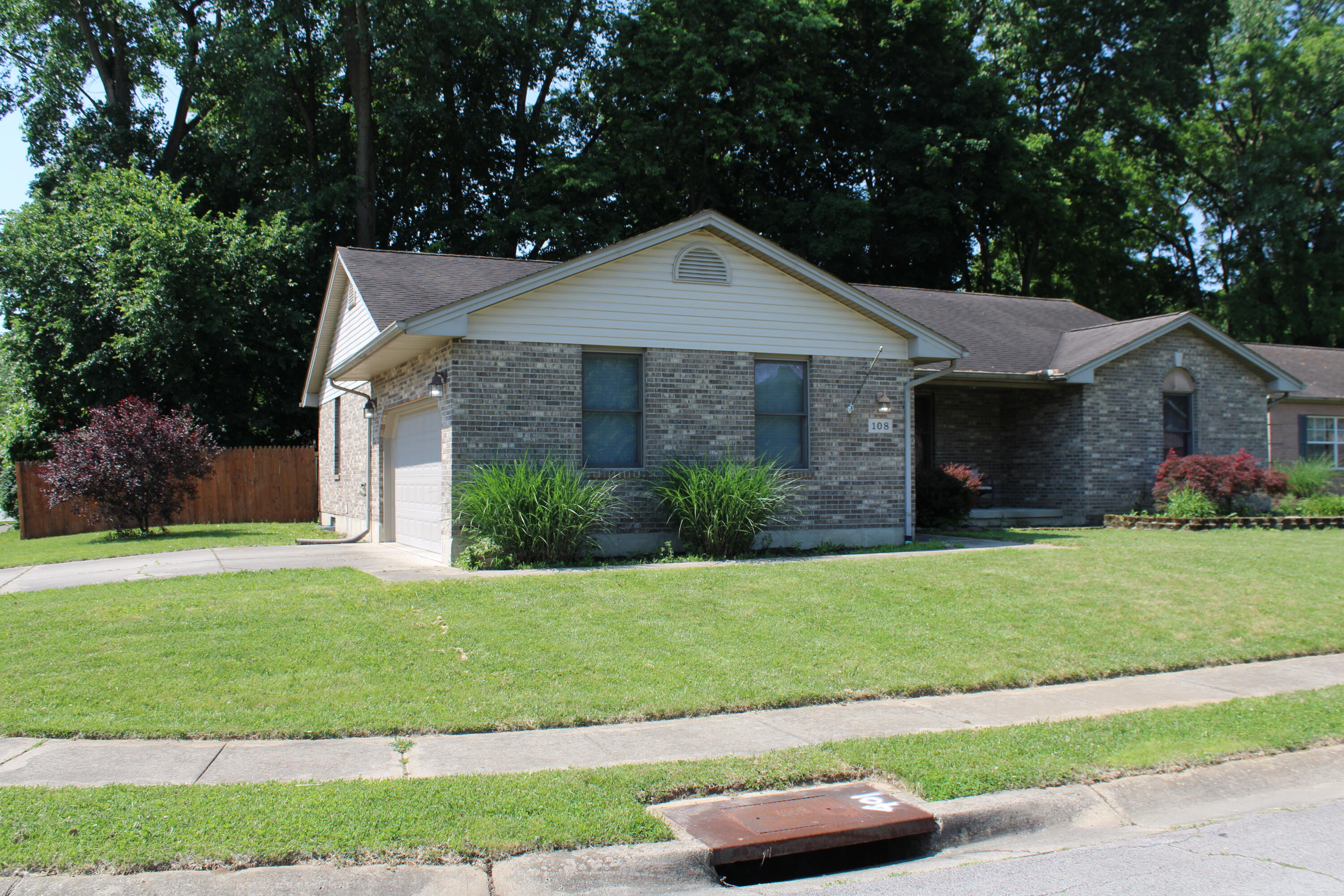 108 Esther Drive, Lewisburg, Ohio 45338