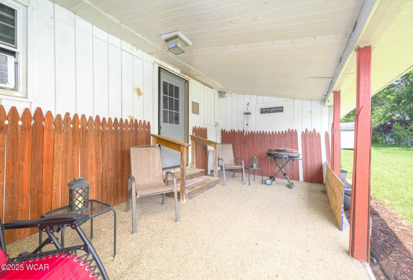 126 Holly Lane, Russells Point, Ohio, 3 Bedrooms Bedrooms, ,1 BathroomBathrooms,Residential,For Sale,Holly,307344