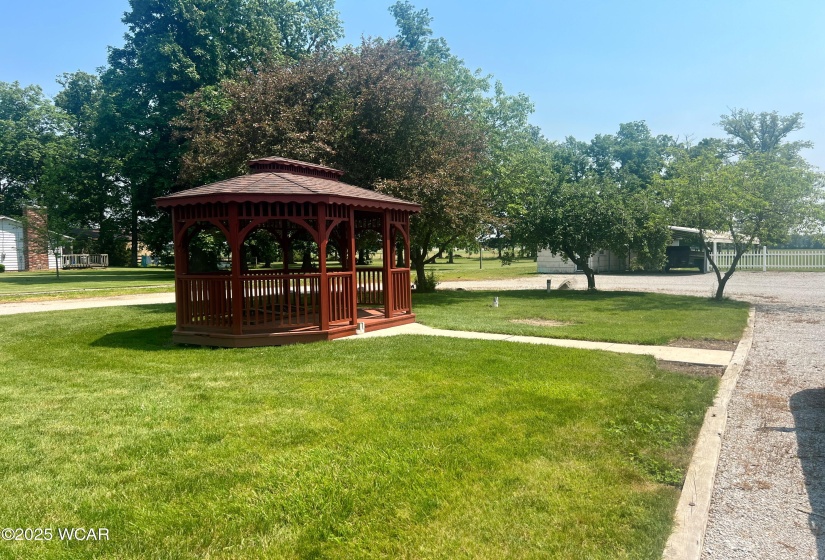 10540 33A, Wapakoneta, Ohio, 5 Bedrooms Bedrooms, ,2 BathroomsBathrooms,Residential,For Sale,33A,307347