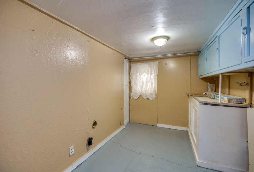 24-web-or-mls-6345-blackfoot-st