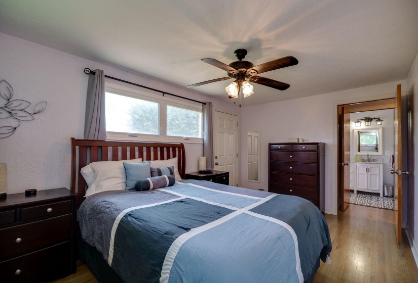 23-web-or-mls-3101-e-leffel-ln