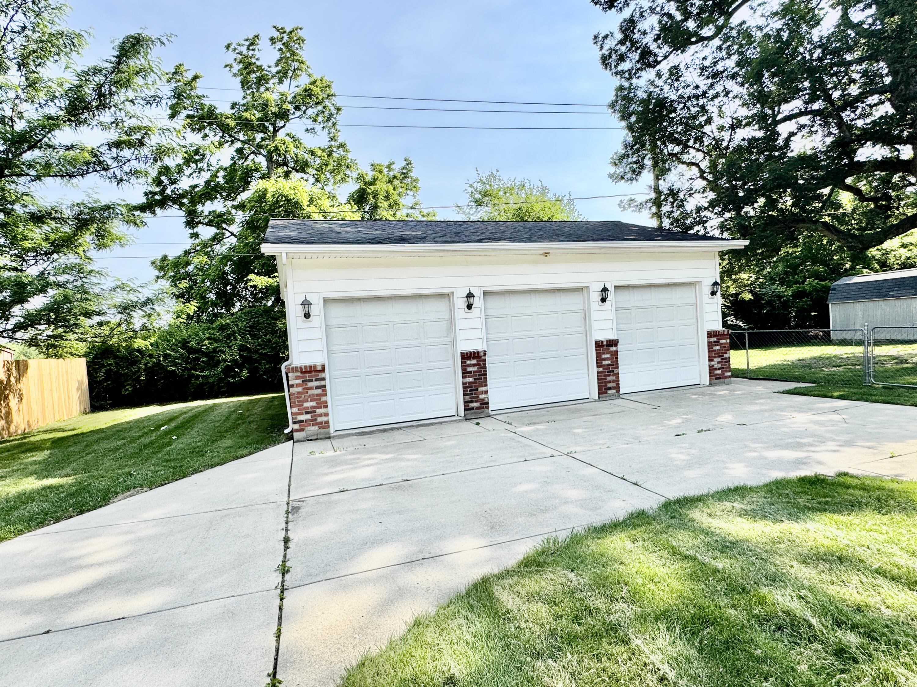 7600 Beldale Drive, Dayton, Ohio 45424