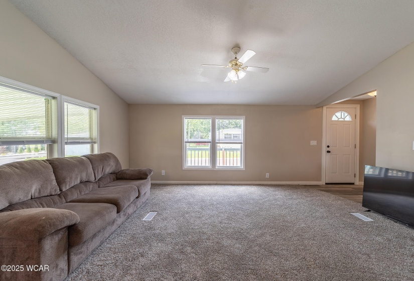 1303 Chateau Circle, Findlay, Ohio, 3 Bedrooms Bedrooms, ,2 BathroomsBathrooms,Residential,For Sale,Chateau,307349