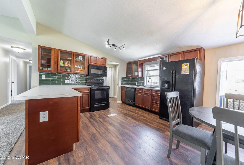 1303 Chateau Circle, Findlay, Ohio, 3 Bedrooms Bedrooms, ,2 BathroomsBathrooms,Residential,For Sale,Chateau,307349