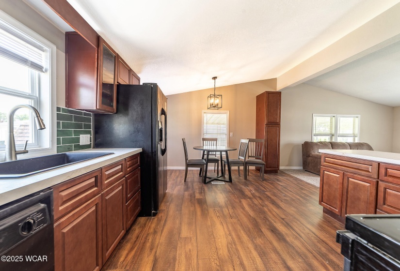 1303 Chateau Circle, Findlay, Ohio, 3 Bedrooms Bedrooms, ,2 BathroomsBathrooms,Residential,For Sale,Chateau,307349