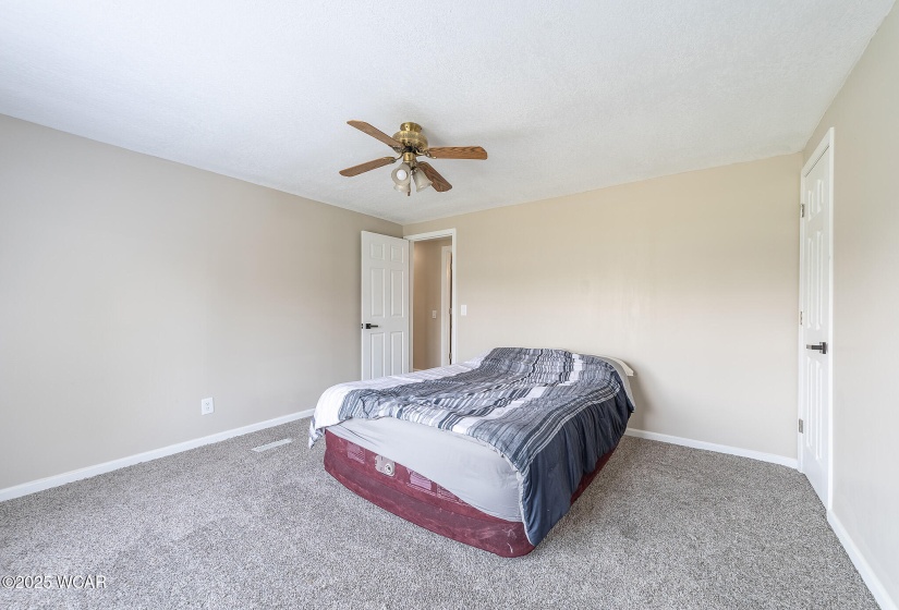 1303 Chateau Circle, Findlay, Ohio, 3 Bedrooms Bedrooms, ,2 BathroomsBathrooms,Residential,For Sale,Chateau,307349