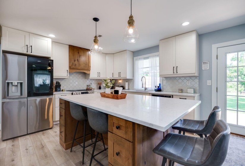 13-web-or-mls-660-blackfoot-trail