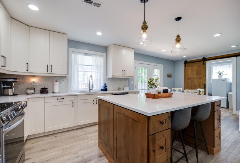 14-web-or-mls-660-blackfoot-trail