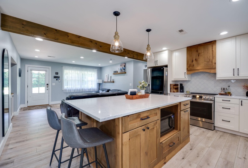 18-web-or-mls-660-blackfoot-trail