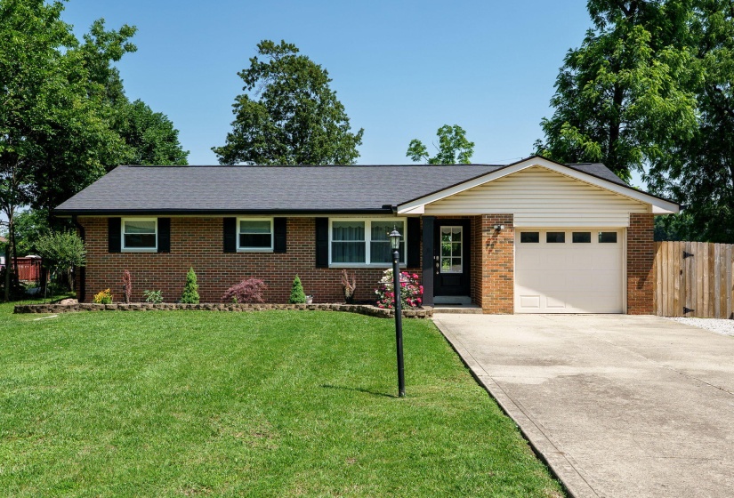 1-web-or-mls-660-blackfoot-trail