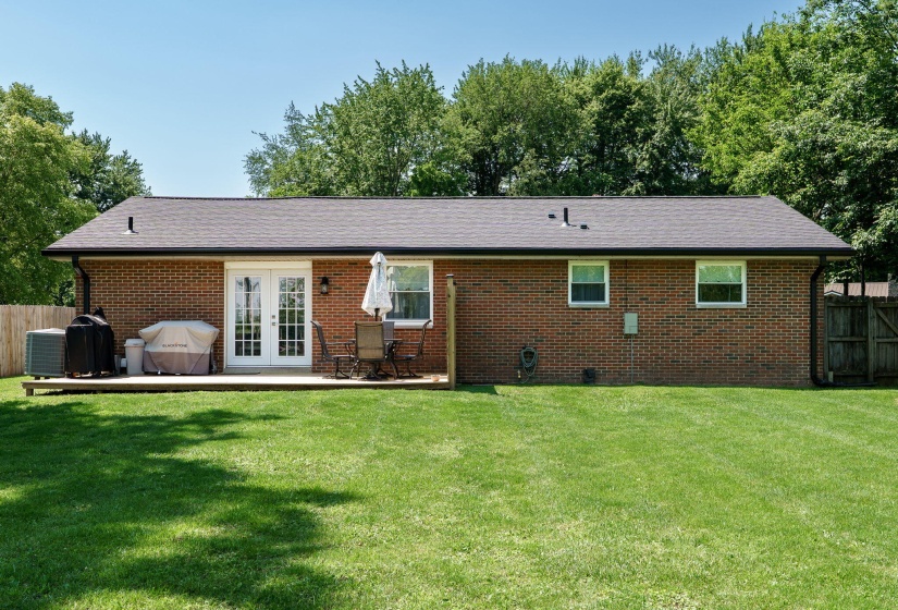 39-web-or-mls-660-blackfoot-trail
