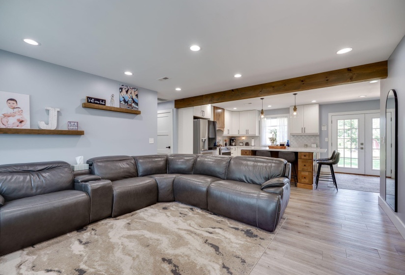8-web-or-mls-660-blackfoot-trail
