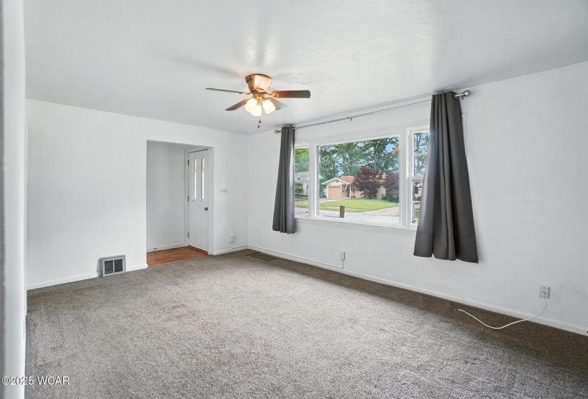 215 Blackburn Drive, Lima, Ohio, 4 Bedrooms Bedrooms, ,1 BathroomBathrooms,Residential,For Sale,Blackburn,307358