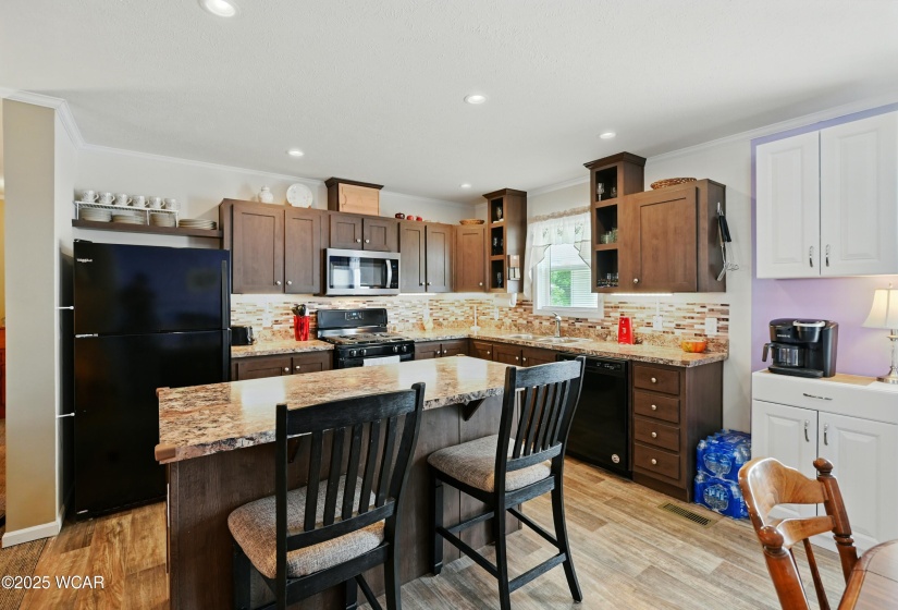 612 Lakeridge Drive, Lima, Ohio, 3 Bedrooms Bedrooms, ,2 BathroomsBathrooms,Residential,For Sale,Lakeridge,307361