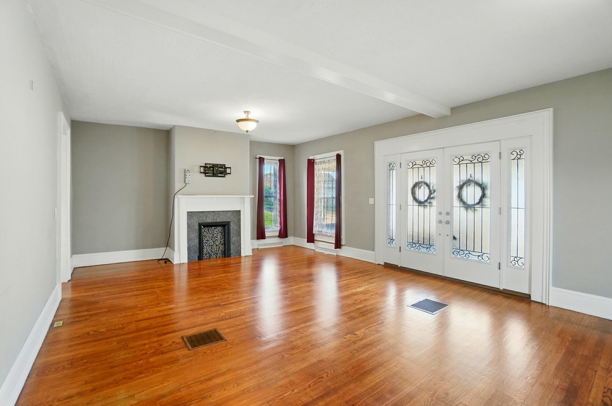 180 Pearl Street, Covington, Ohio 45318