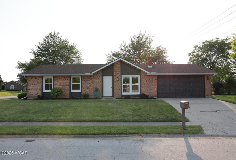 2503 Collins Drive, Sidney, Ohio, 3 Bedrooms Bedrooms, ,1 BathroomBathrooms,Residential,For Sale,Collins,307363
