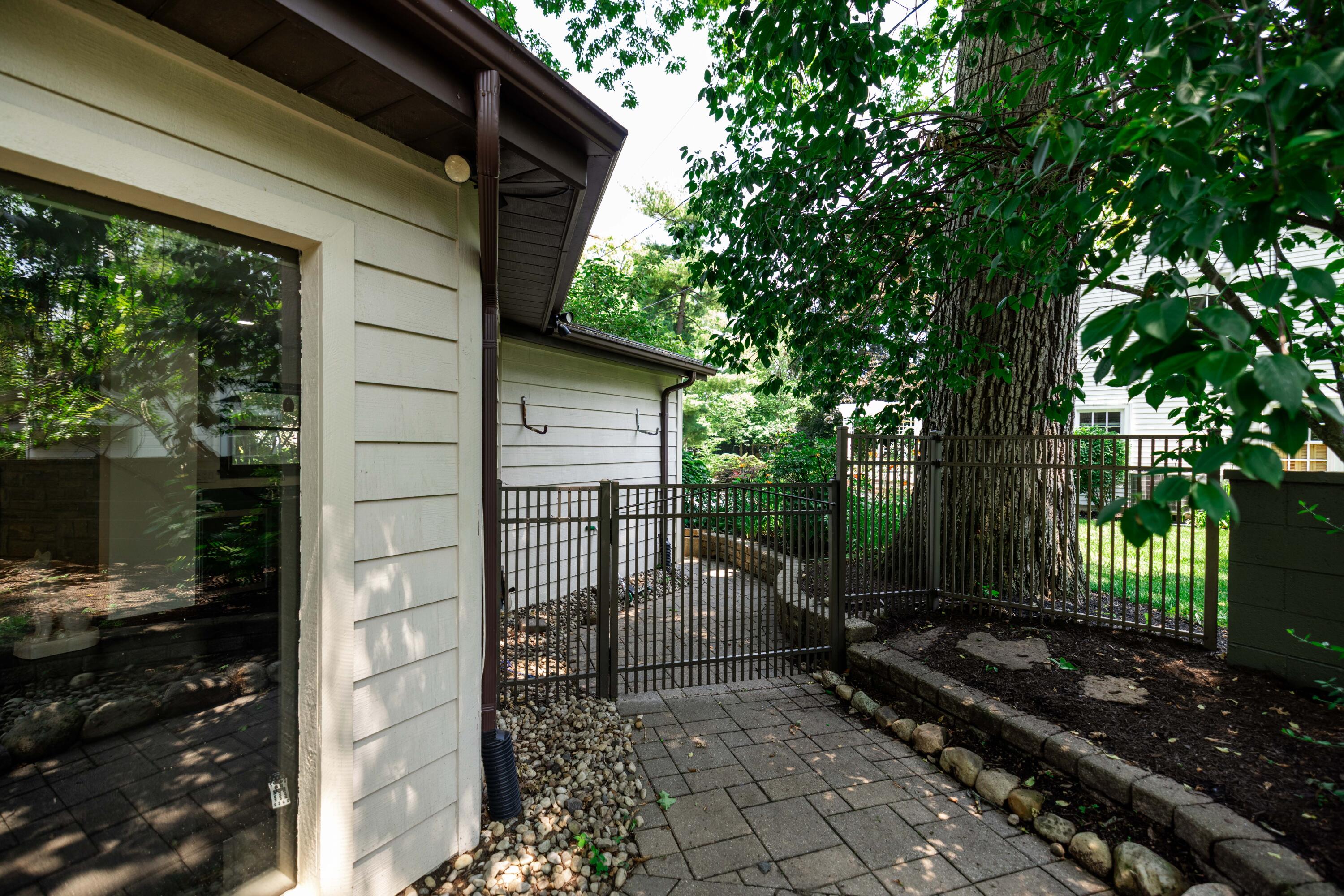 125 Hawthorne Road, Springfield, Ohio 45504