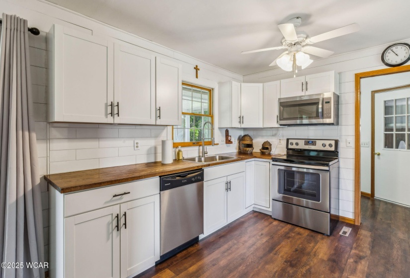 12557 Barbara Dr. Drive, Kenton, Ohio, 3 Bedrooms Bedrooms, ,2 BathroomsBathrooms,Residential,For Sale,Barbara Dr.,307367