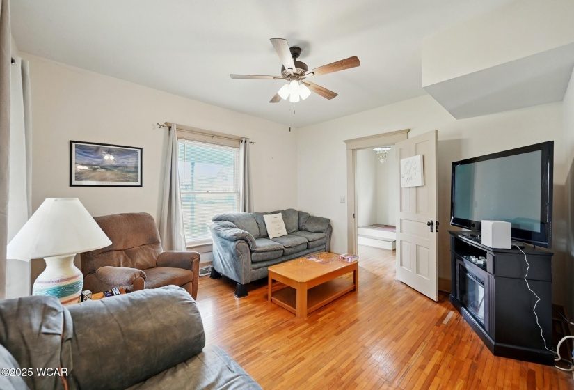 204 Main Street, Ohio City, Ohio, 3 Bedrooms Bedrooms, ,2 BathroomsBathrooms,Residential,For Sale,Main,307370