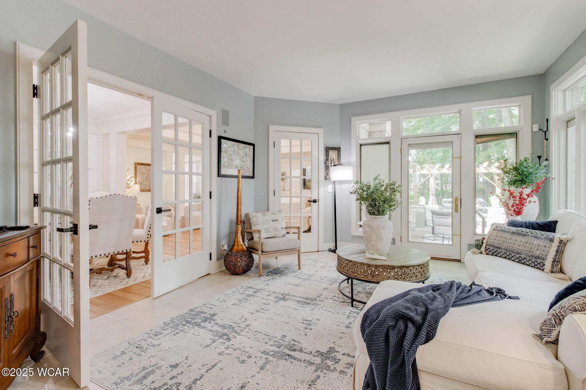 450 Snow Trail Drive, Findlay, Ohio