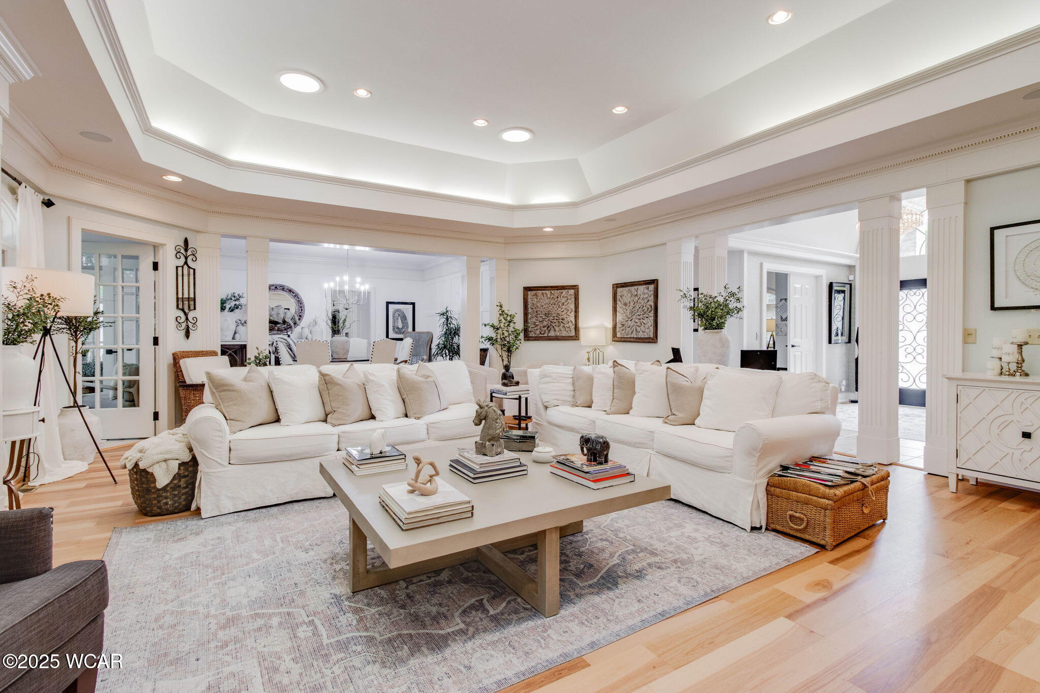450 Snow Trail Drive, Findlay, Ohio