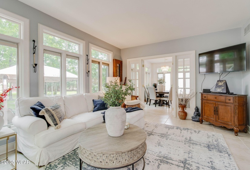 450 Snow Trail Drive, Findlay, Ohio, 3 Bedrooms Bedrooms, ,3 BathroomsBathrooms,Residential,For Sale,Snow Trail,307371