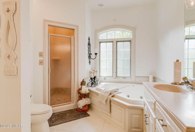 450 Snow Trail Drive, Findlay, Ohio, 3 Bedrooms Bedrooms, ,3 BathroomsBathrooms,Residential,For Sale,Snow Trail,307371