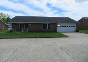 609 Julia Street, Urbana, Ohio 43078, 2 Bedrooms Bedrooms, ,2 BathroomsBathrooms,Residential,For Sale,Julia,1038900