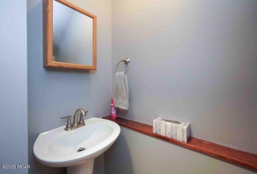 7560 Lugabill Road, Bluffton, Ohio, 3 Bedrooms Bedrooms, ,1 BathroomBathrooms,Residential,For Sale,Lugabill,307373